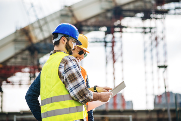 Building Safety Nets: 15 Benefits of Workers’ Compensation in Construction